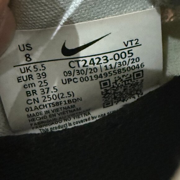 Nike Womens React Infinity Run Flyknit 2 CT2324-005 US Size 8 - Picture 10 of 10